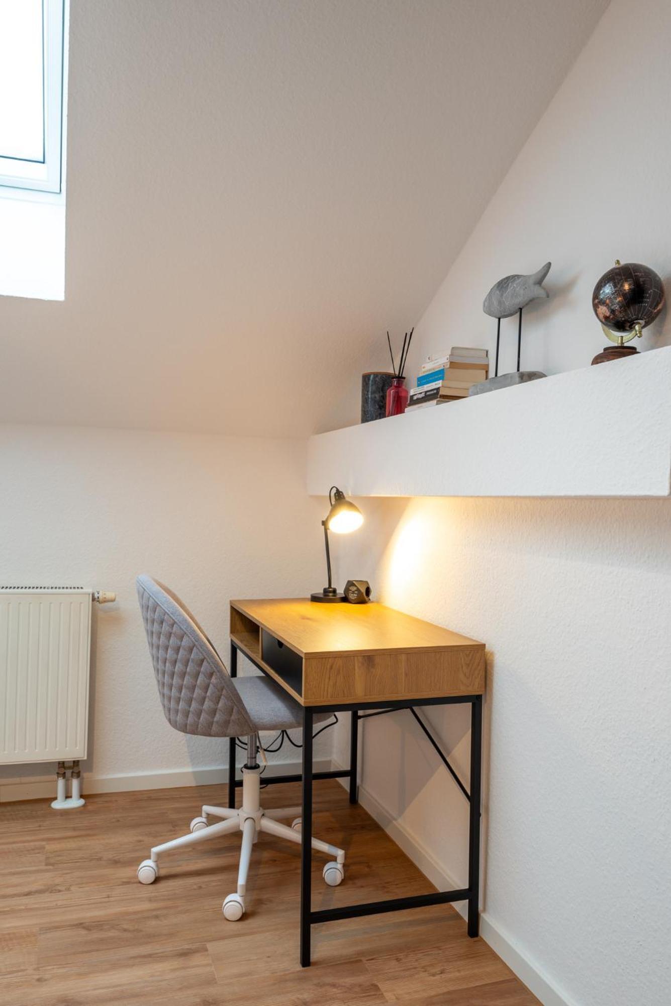 Sweethome - Zentral - Kueche & Parkplatz, Wifi Halle  Kültér fotó
