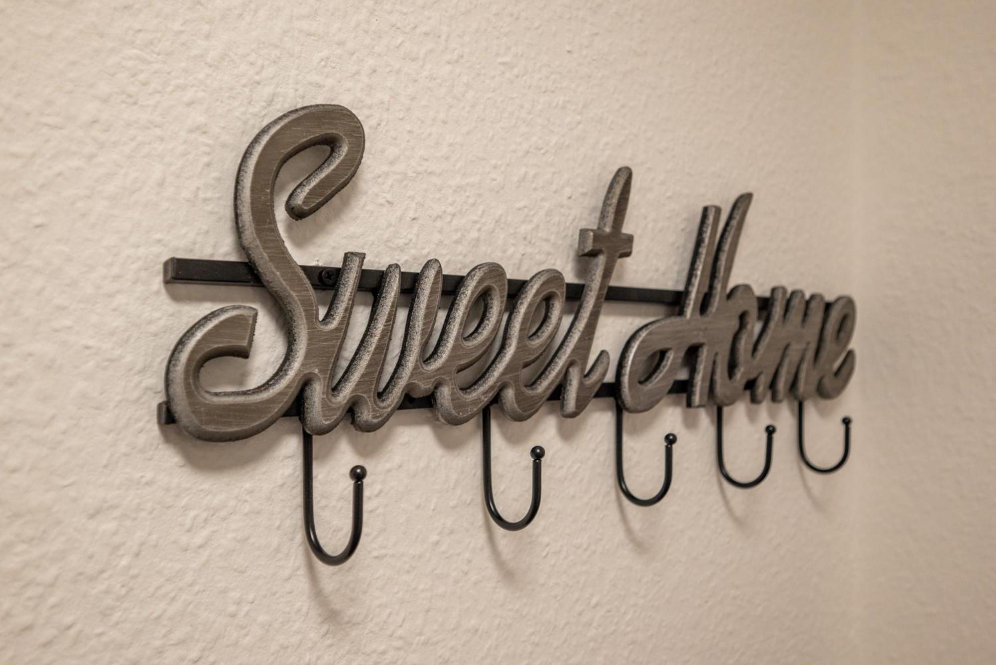Sweethome - Zentral - Kueche & Parkplatz, Wifi Halle  Kültér fotó