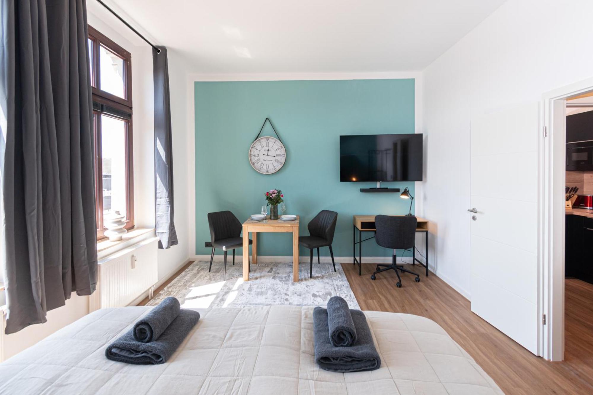 Sweethome - Zentral - Kueche & Parkplatz, Wifi Halle  Kültér fotó